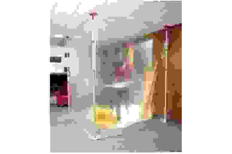 Nach der Installation der Schutzwand festlegen, wo die Öffnung platziert werden soll.