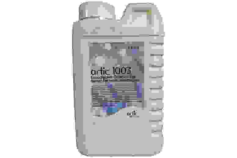 artic 1003 - Nettoyant biologique pour taches d'huile sur les surfaces dures tels que la pierre, le béton, les carrelages, etc. En profondeut de long durée.