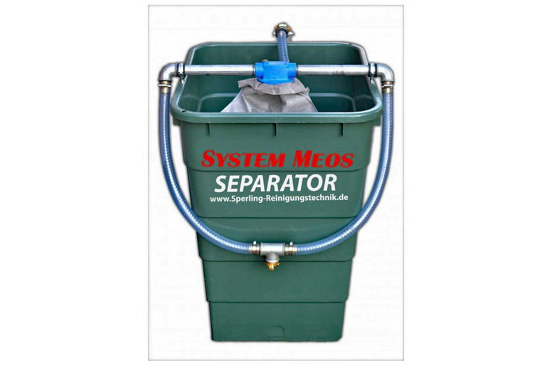MEOS Separator - 300 lt Kunststofffass mit Feinfilter-Einheit zur Aufnahme von Abwässern bei der Graffiti-Entfernung