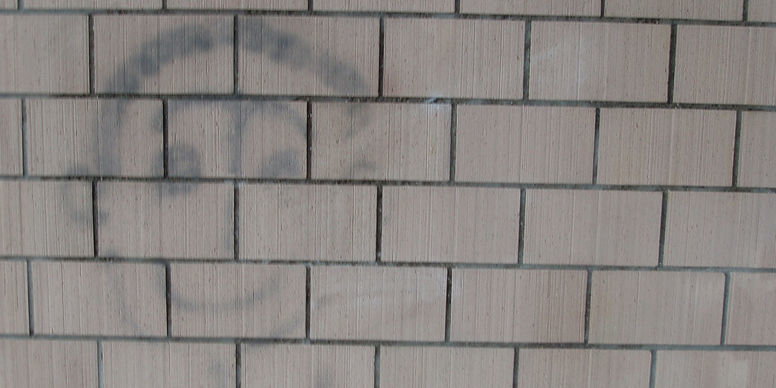 Restschatten-Entferner Spezialprodukt zur Entfernung des verbliebenen Restschattens nach erfolgter Graffiti-Entfernung.